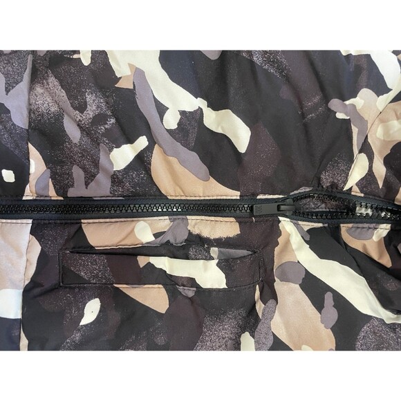 Kid's Snow Jacket – Warm, Durable, and Stylish Winter Gear for Cold Weather. - Picture 3 of 6